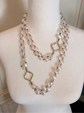 White flat Pearl two strand Necklace.